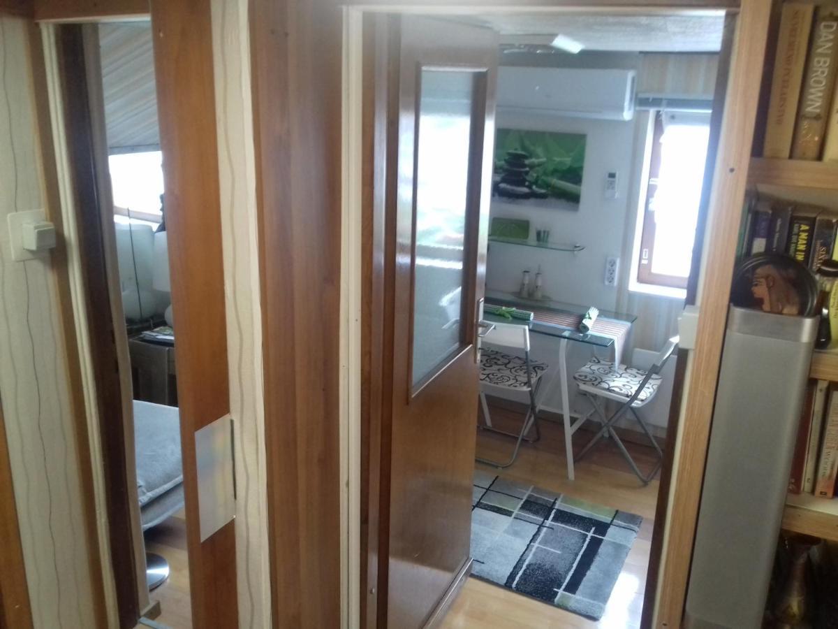 Apartment " Studio Green " Free Parking, Self Check-In Ζάγκρεμπ Εξωτερικό φωτογραφία