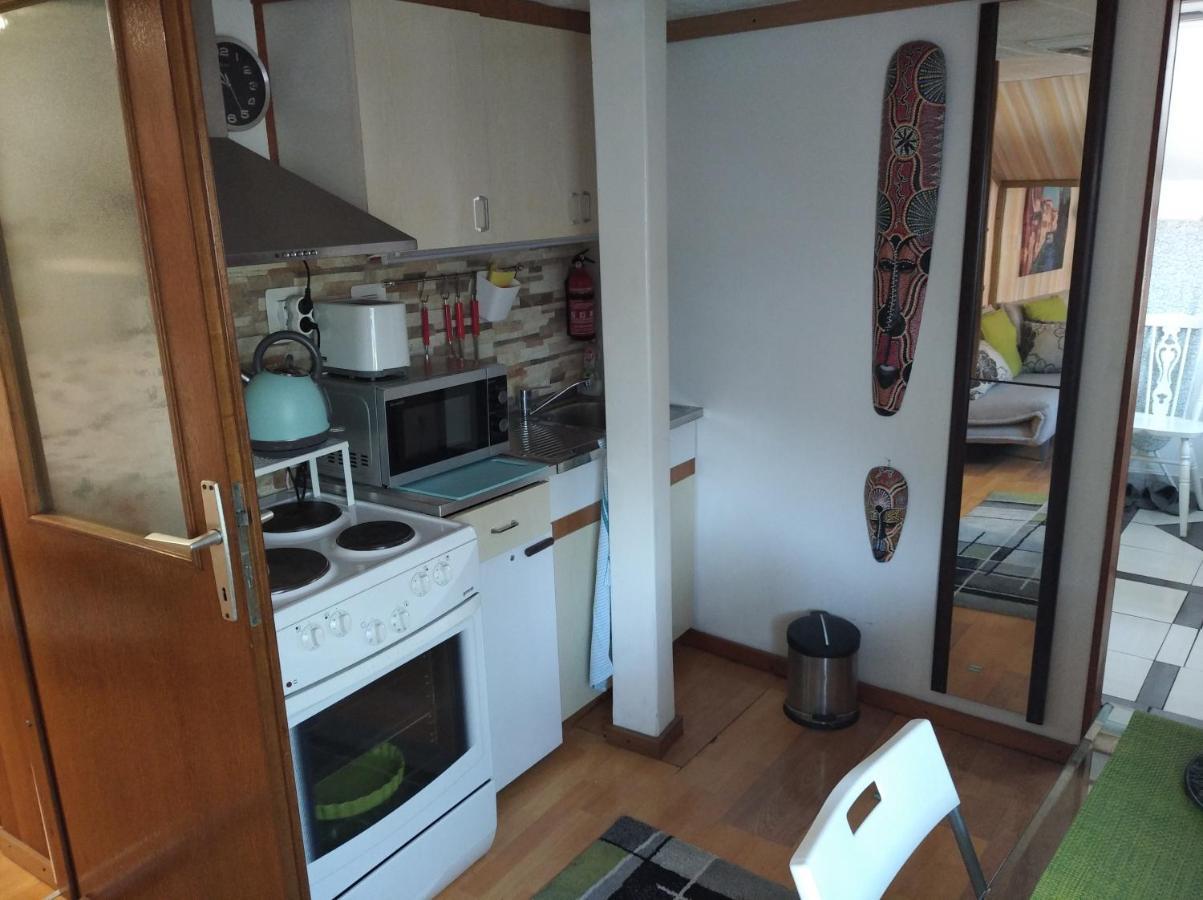 Apartment " Studio Green " Free Parking, Self Check-In Ζάγκρεμπ Εξωτερικό φωτογραφία