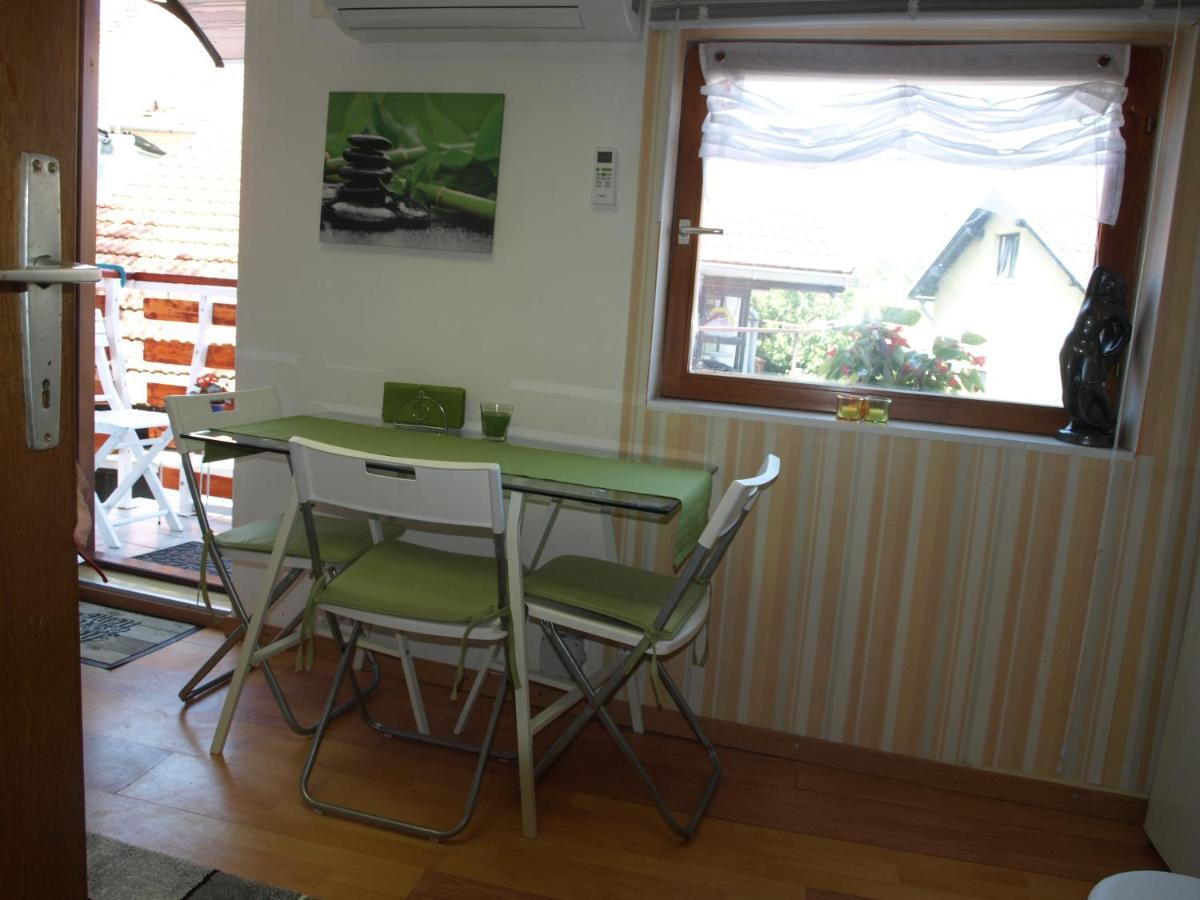 Apartment " Studio Green " Free Parking, Self Check-In Ζάγκρεμπ Εξωτερικό φωτογραφία